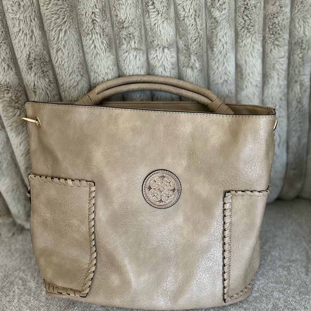 Elegant Tan Tote Bag